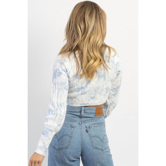 NEW SUNDAYUP cape weekend button crop cardigan in white - Picture 6 of 6